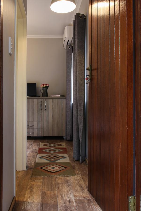 Stellenhaus Guest Cottage Стелленбос Екстер'єр фото